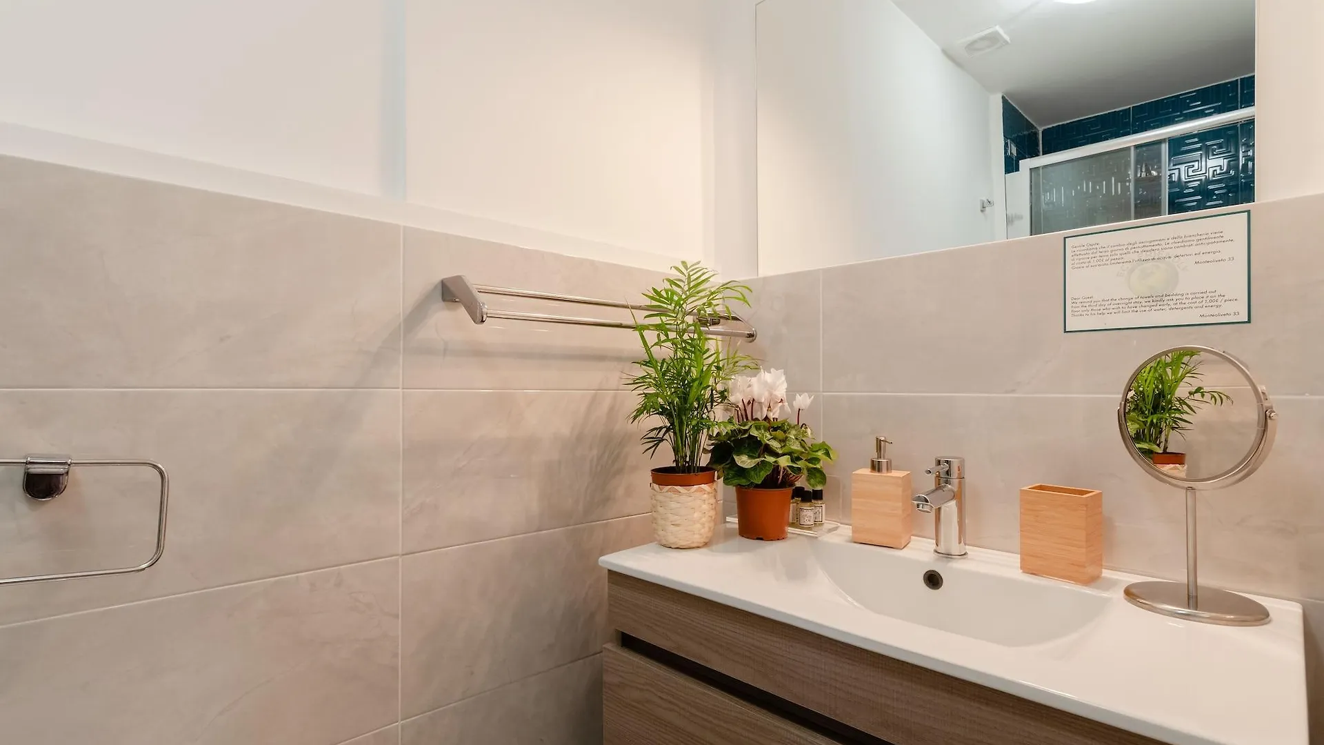Villa B&B Monteoliveto 33 Naples Italy
