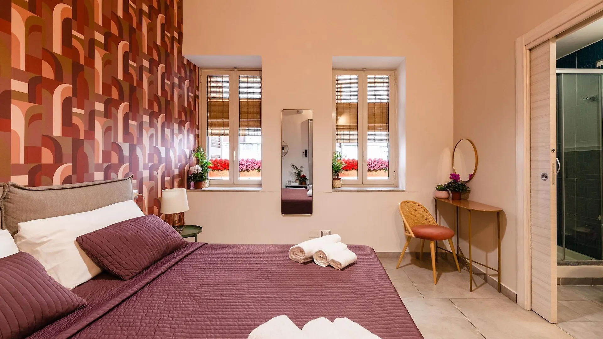 B&B Monteoliveto 33 Naples Italy