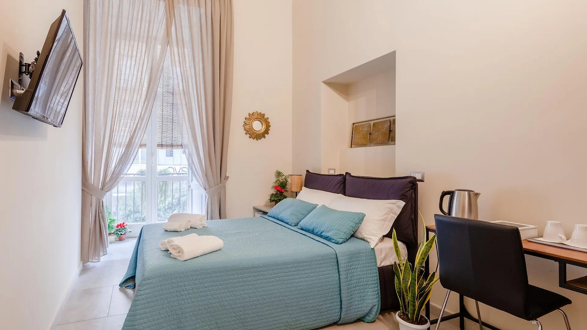 Villa B&B Monteoliveto 33 Naples