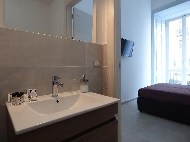 Villa B&B Monteoliveto 33 Naples Italy