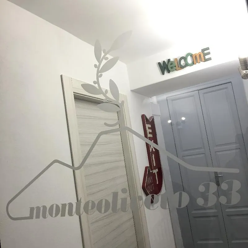 B&B Monteoliveto 33 Naples 0*,
